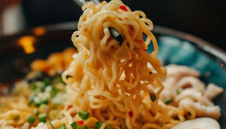 instant noodles health risks,harmful effects of instant noodles,why instant noodles are unhealthy,instant noodles side effects,dangers of eating instant noodles,avoid instant noodles,unhealthy instant noodles