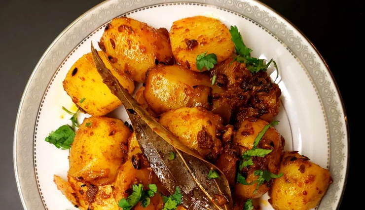 instant pot achari aloo,summer recipe,hunger struck,food,easy to make recipes,simple recipes,potato recipe