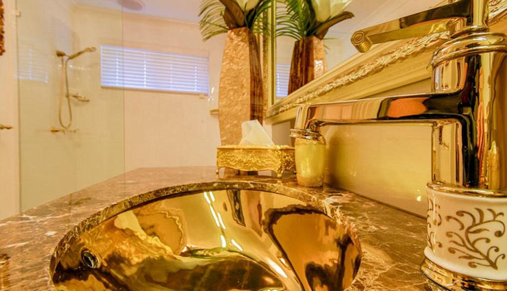 home interior,interior design,golden color interior,home decor,home decor tips,household tips