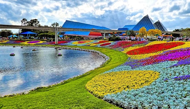 sikkim festivals,famous festivals in sikkim,saga dawa festival,pang lhabsol celebration,losar tibetan new year,international flower festival sikkim,tamu lochar festival,sikkim cultural events,sikkim traditional festivals,sikkim festive traditions