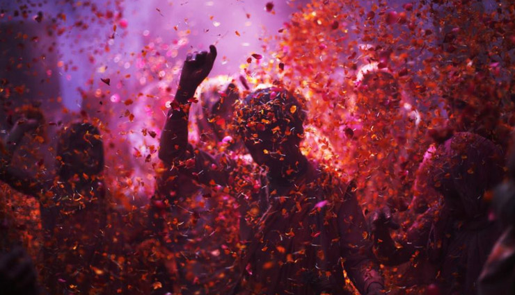 भारत के अलवा इन देशों में भी खेली जाती है होली