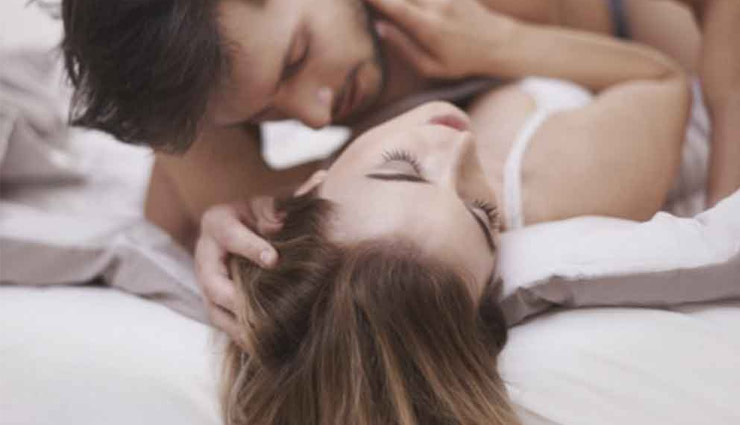 5 Ways To Help You Initiate Intimacy With Your Partner