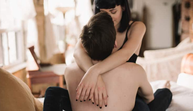 5 Intimacy Tips That Do Not Work in Real Life