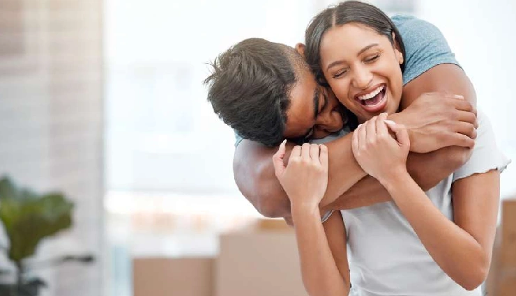 10 Relationship Games That Build Intimacy Outside The Bedroom