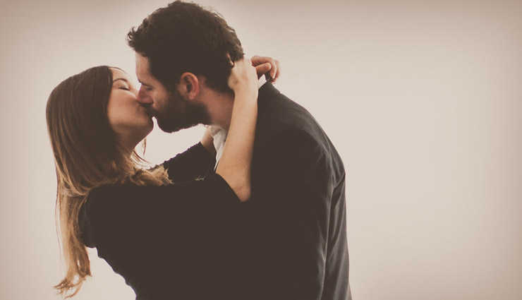 Valentines Special- 3 Facts You Should Know About Intimacy in Relationship