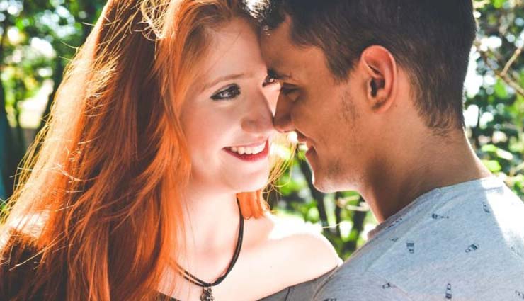 लड़कियों के लिए खास सेक्स ट्रिक्स, आजमाने से मिलेगा भरपूर आनंद