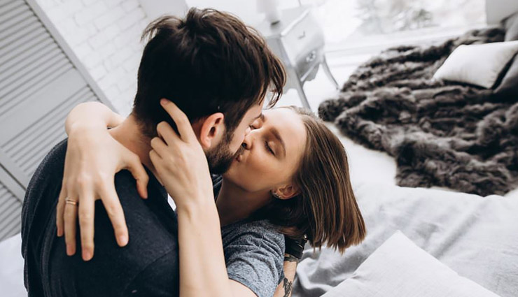 5 Reasons You Must Get Intimate With Your Spouse Regularly