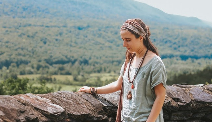 how to find yourself,feeling lost in life,ways to rediscover yourself,personal growth tips,self-discovery journey,overcome feeling lost,reconnect with yourself,finding purpose in life,emotional healing steps,embrace change for self-growth,reconnect with nature,meditation for self-discovery
