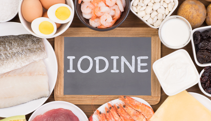 World Thyroid Day: हाइपोथायराइड मरीजों को नहीं खाने चाहिए ये 9 आहार, बढ़ सकती है परेशानी world thyroid day,world thyroid day 2022,hypothyroid patients,hypothyroid patients should not eat these foods,Health,health news