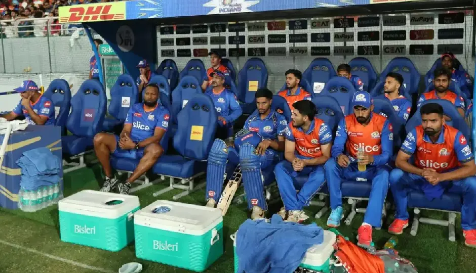 IPL में BCCI का सख्त फैसला, मैदान में एंट्री पर लगा प्रतिबंध; नए नियम से खिलाड़ियों पर कड़ी पाबंदी