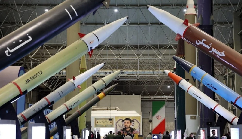 अमेरिका के खिलाफ ईरान की मिसाइल ताकत, कौन-कौन सी दागी जा रही हैं और उनकी मारक दूरी