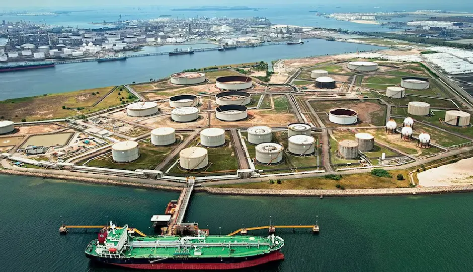 जंग के बीच भारत को बड़ी राहत, ईरान से फिर तेल खरीदने का रास्ता खुला—आखिर अमेरिका ने क्यों बदला रुख?