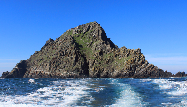 hidden places to explore in ireland,ireland,places to visit in ireland,skellig michael,county kerry,torc waterfall,killarney national park,aran islands,county galway,glendalough,county wicklow,beara peninsula,counties cork and kerry,mourne mountains,county down,northern ireland