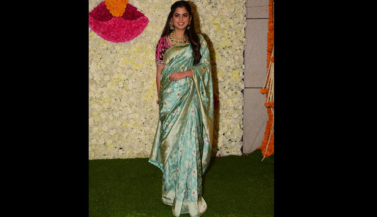 isha ambani,isha ambani saree look,diwali party look,diwali 2019