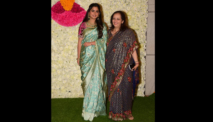 isha ambani,isha ambani saree look,diwali party look,diwali 2019