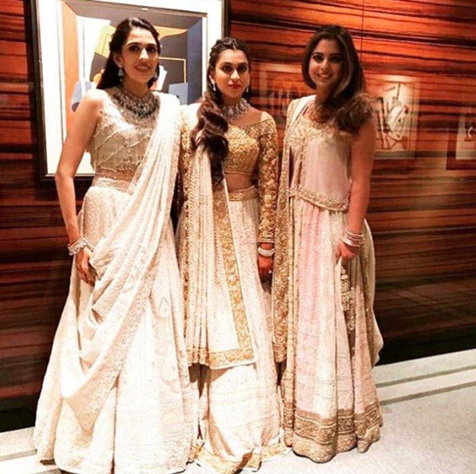 isha ambani,mukesh ambani
