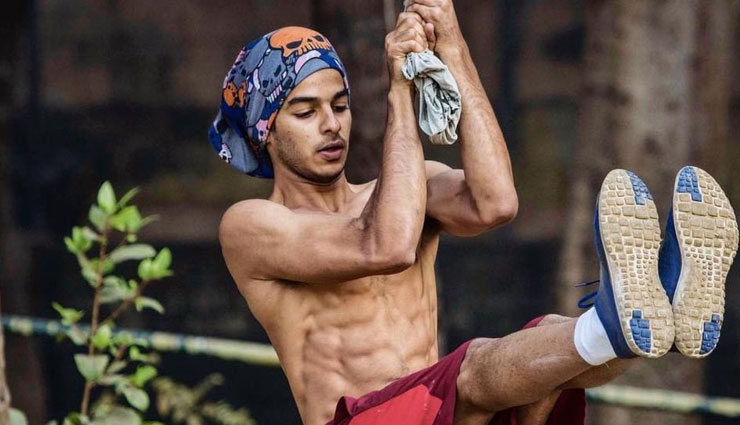 फिल्म उद्योग में धमाल मचाने को तैयार ईशान, मालविका