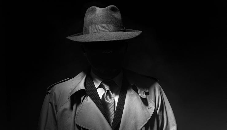 बाड़मेर : जासूसी के संदेह पर आर्मी इंटेलिजेंस ने किया युवक को गिरफ्तार, गोपनीय जानकारियां भेजने का शक