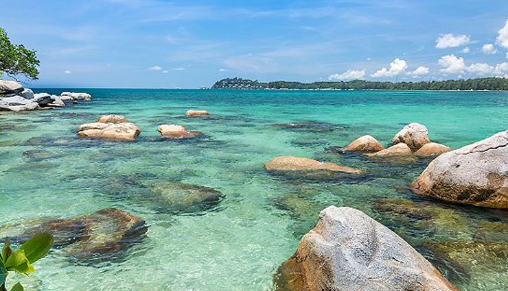 belitung,lombok,gili islands,flores,komodo island,padar,bali,nusa islands,mentawai islands,weh island,bintan island,island,islands in indonesia,indonesia