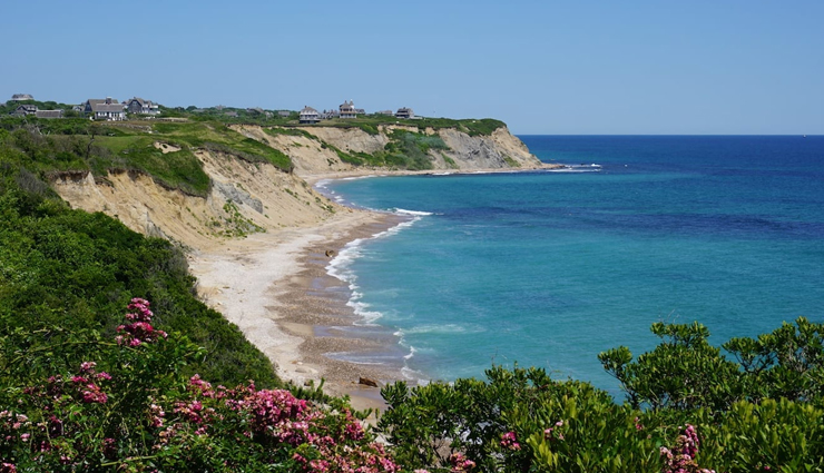 islands,islands to visit in us,us,mount desert island,maine,cape cod,massachusetts,nantucket,marthas vineyard,block island,rhode island,manhattan,new york