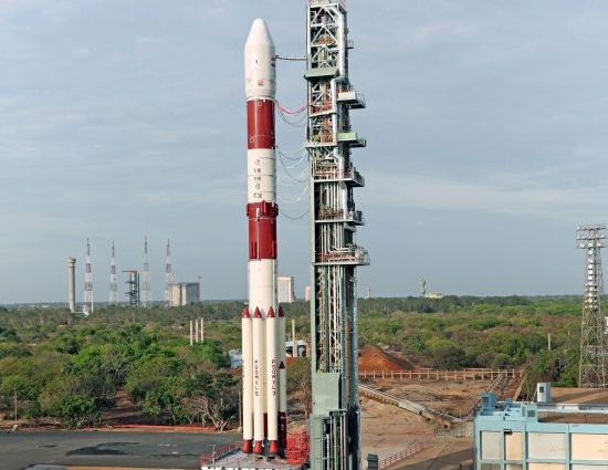 ISRO ने फिर रचा इतिहास, लॉन्च की 31 सेटेलाइट