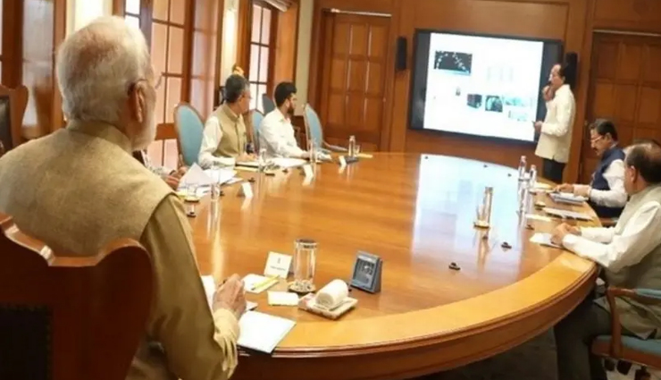 PM मोदी ने की ISRO के वैज्ञानिकों के साथ हाई लेवल मीटिंग, 2040 तक चाँद पर होगा इंसान