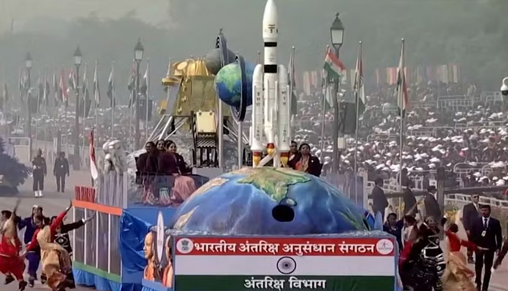 75वाँ गणतंत्र समारोह: इसरो की झांकी में भारत ने दिखाई अन्तरिक्ष की ताकत, नजर आए चंद्रयान 3 और आदित्य एल 1