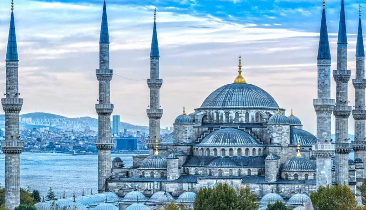 5 Things You Can Do Only in Istanbul