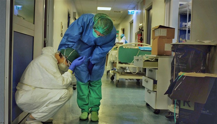 इटली में कोरोना वायरस का कहर जारी, एक दिन में हुई 1000 लोगों की मौत