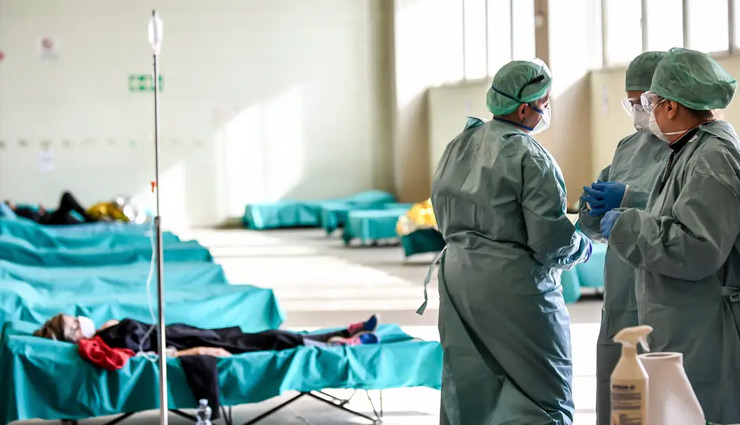 कोरोना वायरस से इस देश में हुई इतनी मौतें कि अखबार के 10 पन्नो में छपा शोक संदेश