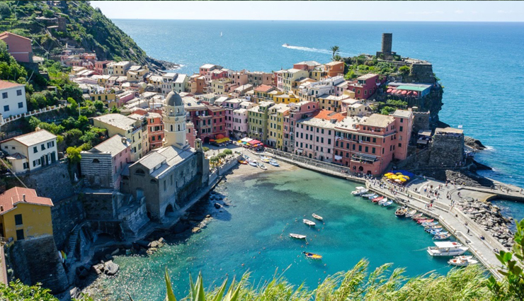 यूरोप महाद्वीप में स्थित एक आकर्षित देश है इटली, जानें यहां के प्रमुख पर्यटन स्थल