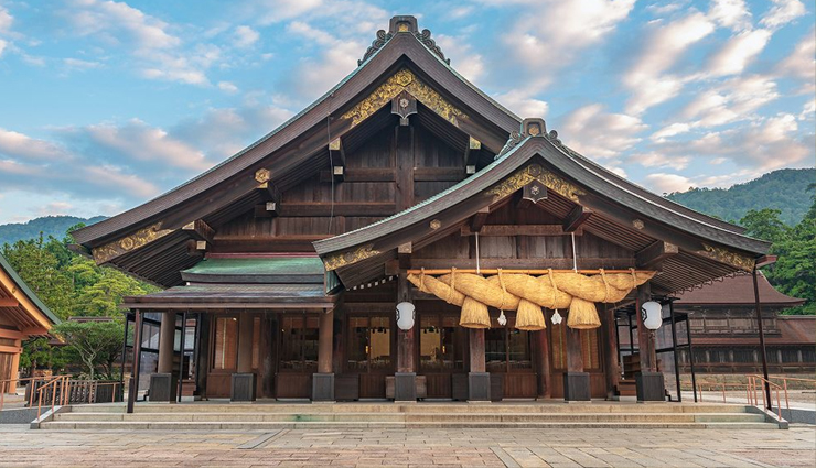 japan,beautiful shrines to visit in japan,japan travel,japan tourism,tourist places in japan,japan travel,places to visit in japan,holidays,travel guide