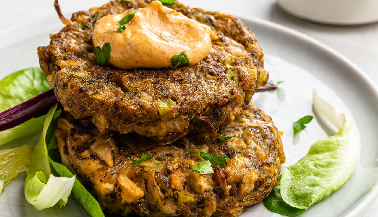 jackfruit recipes,savory jackfruit dishes,sweet jackfruit desserts,jackfruit curry,jackfruit tacos,jackfruit crab cakes,jackfruit ice cream,tropical fruit recipes,vegan jackfruit recipes,vegetarian jackfruit dishes,plant-based cooking,cooking with jackfruit,jackfruit meal ideas