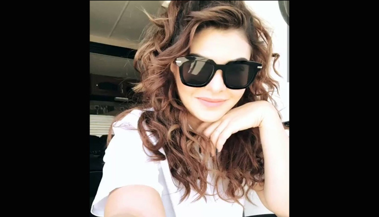 PICS- Jacquline Fernandez New Look is just Stunning