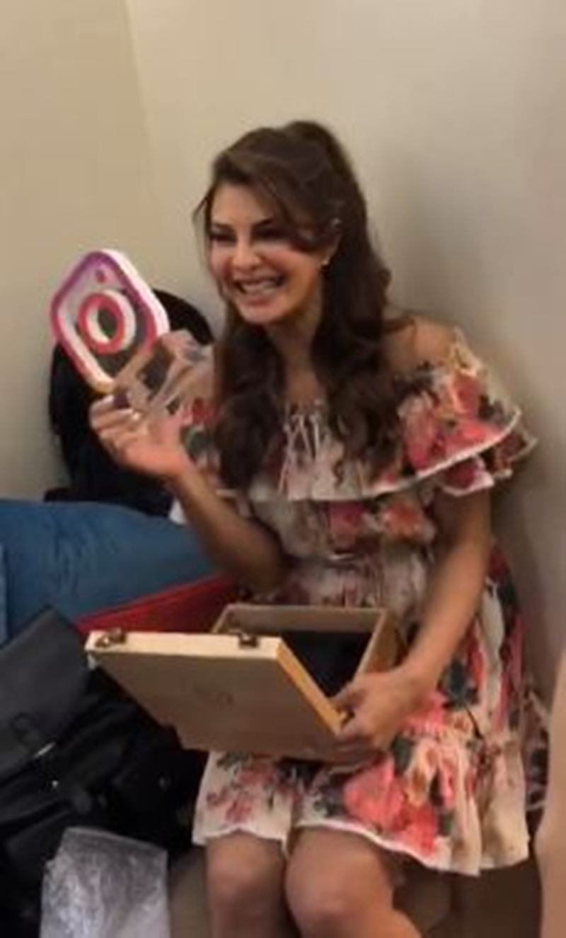 jacqueline fernandez,fastest growing instagram account,bollywood,entertainment news