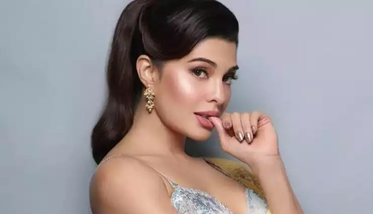 जैकलिन फर्नांडीज ने अपने कंधों पर उठाई बड़ी जिम्मेदारी, दो गांव के 1500 लोगों को पहुंचाएंगी पौष्टिक भोजन