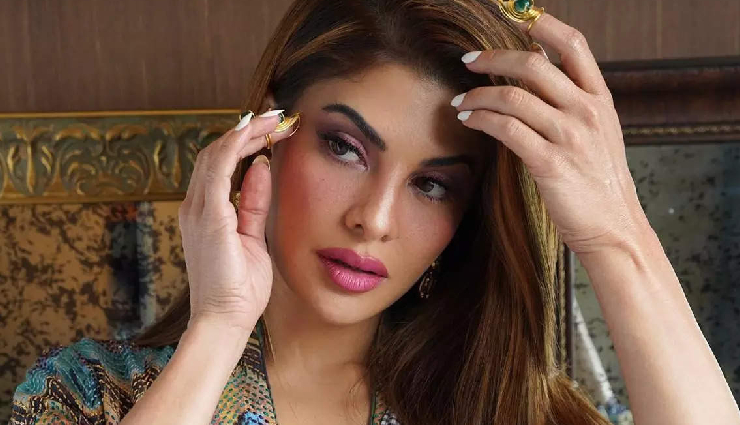 2 News : जैकलीन को जेल से धमकी दे रहा है सुकेश, बताया सुरक्षा को खतरा, सिद्धार्थ ने कियारा को दिया यह गिफ्ट
