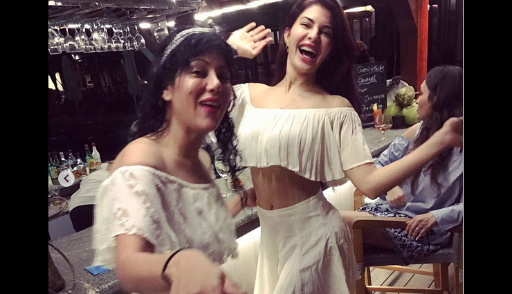 taapsee pannu,jacqueline fernandez