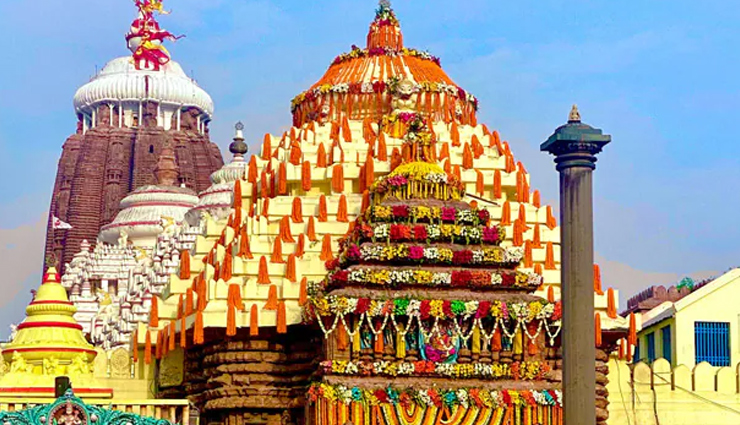richest temples of india,holidays,travel,tourism