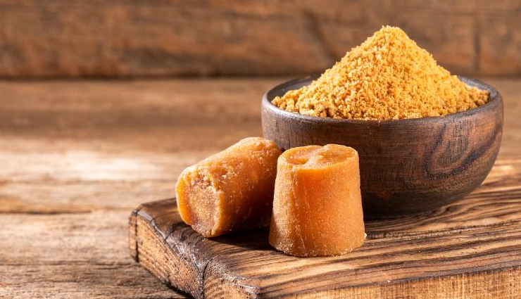 wrong food combination,what is the most weird food combination,what food combinations upset your stomach,tea with jaggery,tea side effects,tea and jaggery wrong food combo,Health,health news,healthy food