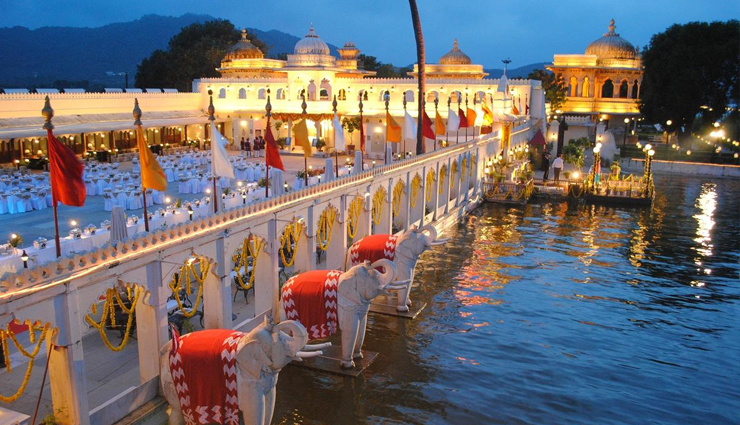 udaipur city,udaipur city tourism,tourist places in udaipur,rajastahan tourism,holidays,travel gudie,travel tips