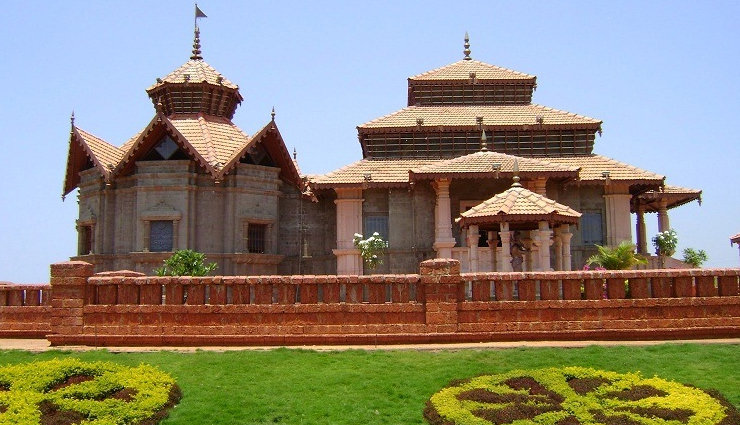 400 साल पुराने गणपति मंदिर से पहचाना जाता है कोंकण समुद्र तट पर बसा छोटा सा शहर गणपतिपुले ganpatipule ganpati temple,ganpatipule temple,ganpatipule ganesh temple,ganpatipule temple history,ganpatipule temple location,ganpatipule temple information,ganpatipule temple timings,ganpatipule temple pooja,ganpatipule temple festivals,ganpatipule temple architecture,ganpatipule temple legends,ganpatipule temple devotees,ganpatipule temple travel guide,ganpatipule temple visiting tips,ganpatipule temple accommodation