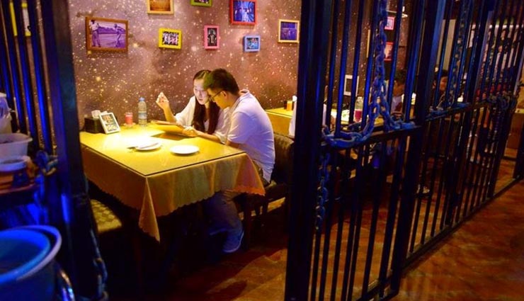 amazing restaurant in world,nude restaurant,hospital restaurant,jail restaurant,hanging restaurant,dark restaurant