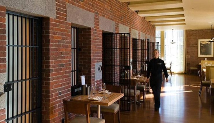 haunted restaurant worldwide,travel,holidays