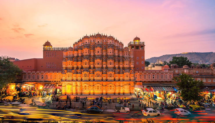 जयपुर : ऐतिहासिक और धार्मिक धरोहरों को समेटे हुए है गुलाबीनगरी, यूं ले सकते हैं यहां आने का मजा