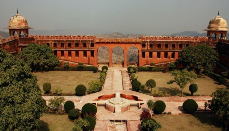 6 Must Visit Most Famous Monuments of Jaipur