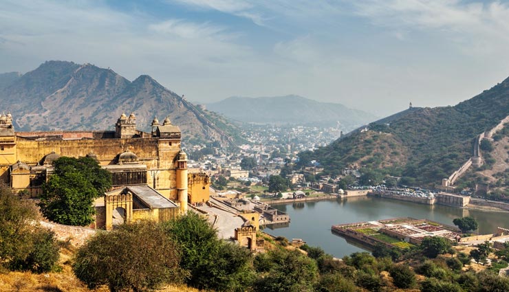 6 Beautiful Places To Explore in Jaipur