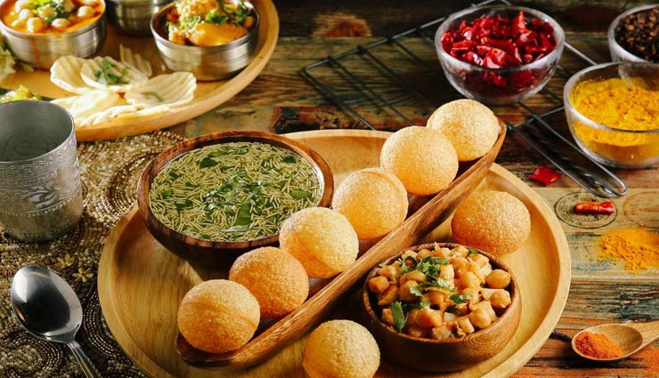 बना रहे हैं जयपुर घूमने का प्लान, जरूर लें यहां के इन 7 प्रसिद्द व्यंजनों का स्वाद