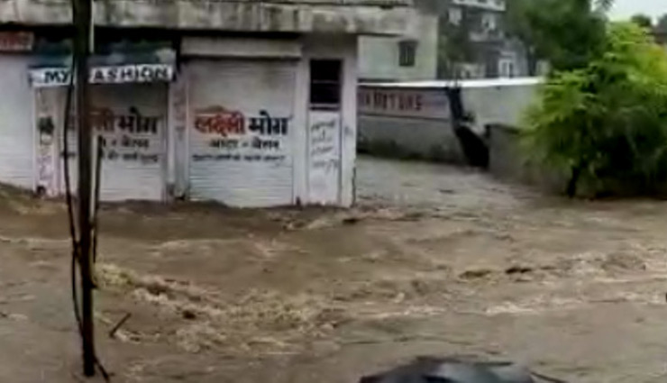 Jaipur submerged after torrential rains; Army, NDRF deployed