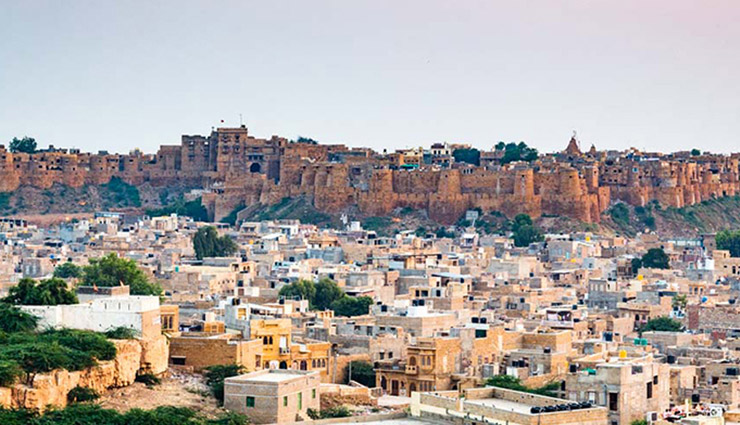 best honeymoon destinations in india,honeymoon destinations in india in winters,places to be visited in winters,winter indian destinations,shimla,alleppey,wayanad,kumarakom,jaisalmer